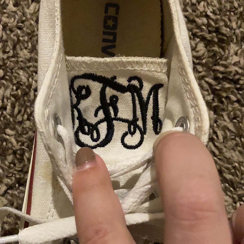 Converse - Picture 3 of 3